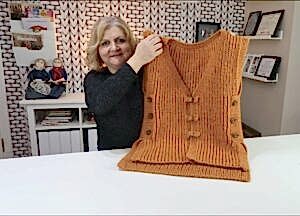 Yandan Düğmeli Kadın Yeleği Yapılışı